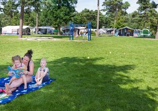 Camping en Speelpark De Heldense Bossen