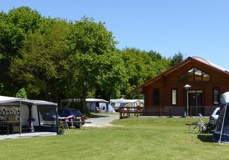 Ferienpark de Bronzen Emmer