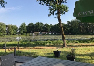 Vosvilla Vosseven aan 't ven Limburg