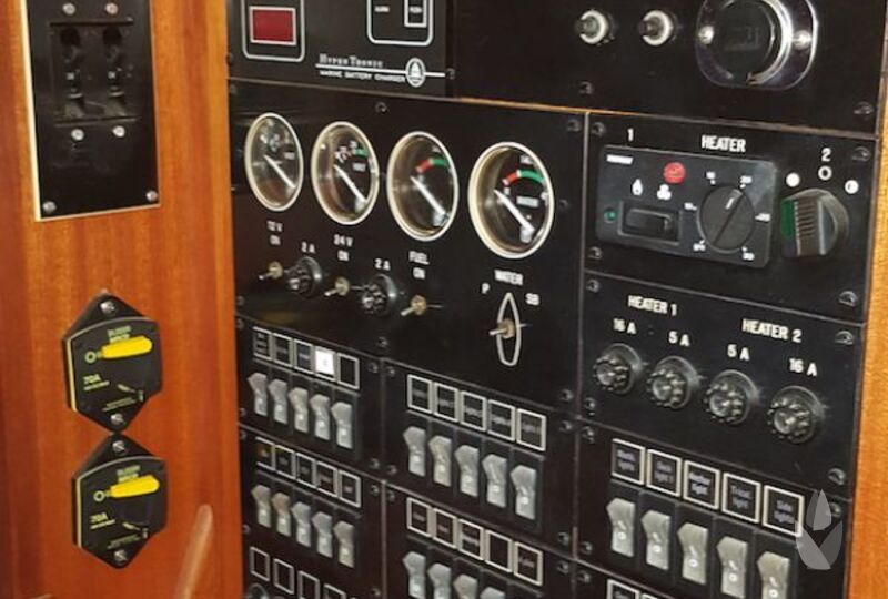 Hallberg Rassy 45
