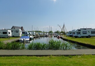 Wassersport-Campingplatz Tacozijl